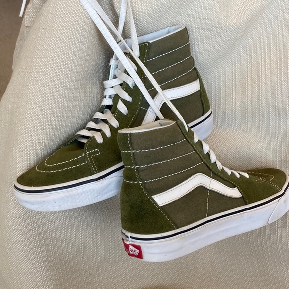 Vans Shoes - Vans SK8 HI olive green